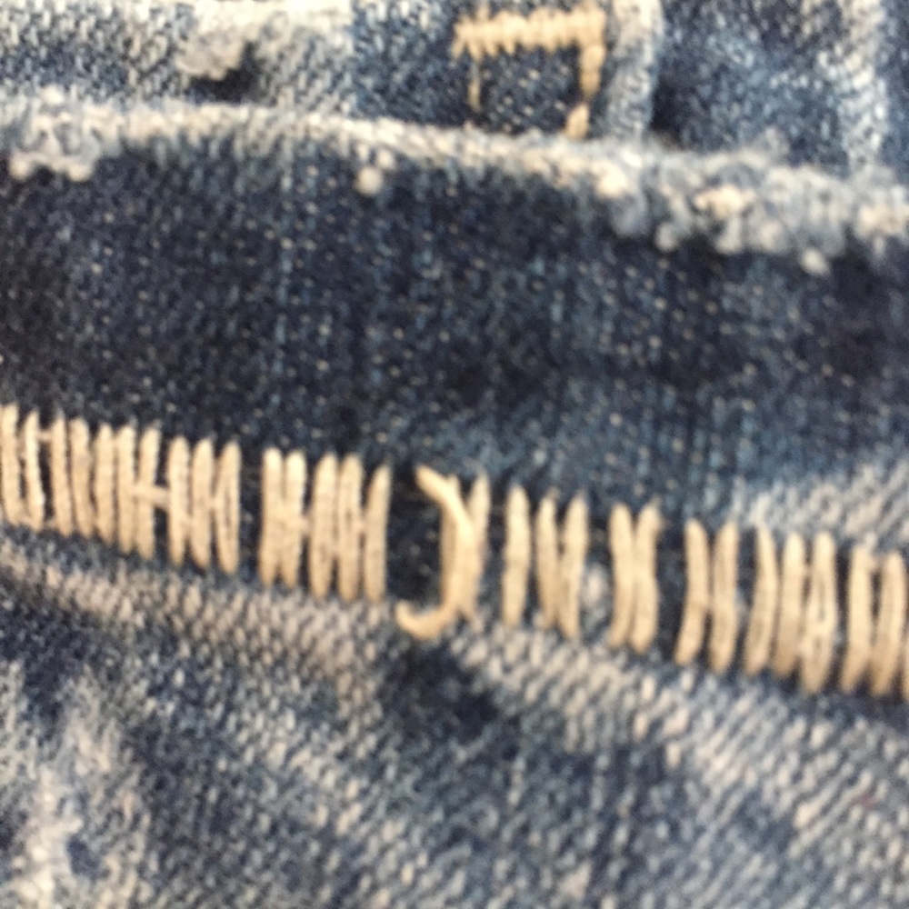 Miss Me Low Rise Distressed Jean Shorts - Picture 10 of 11